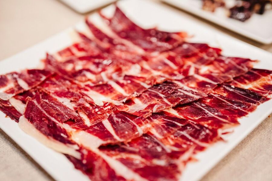 Jamón Experience Masterclass: Ultimate Ham & Cava Tasting - Why the wine and cava pairings matter