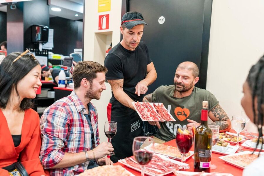 Jamón Experience Premium: Iberian Ham Tasting in Barcelona - Key points at a glance