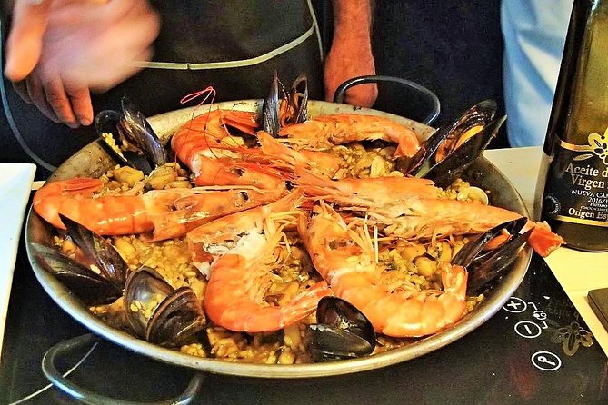 La Boqueria Market and Paella Cooking Class in Barcelona - Ten tapas and a lesson in Spanish food