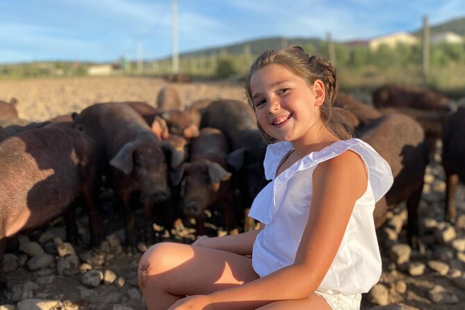 La Rioja Biosphere Organic Pig Farm and Ham and Wine Tasting - The personal touch from Delia and the Gil family
