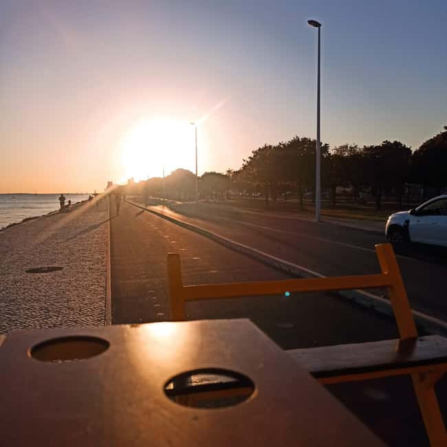 Lisbon: 1-Hour Beer, Sangria or Wine Bike Sightseeing Tour - MAAT, Belém sights, and what you can photograph