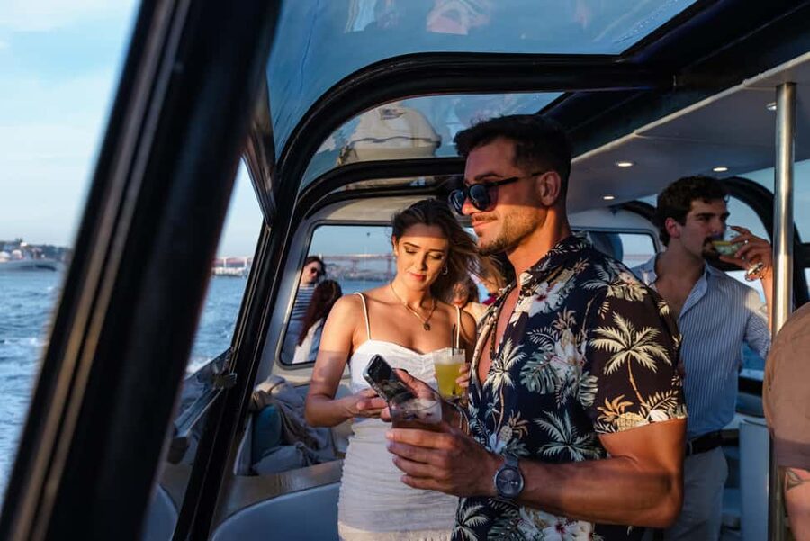 Lisbon – Sangria Social Premium Boat Experience - Key points before you book
