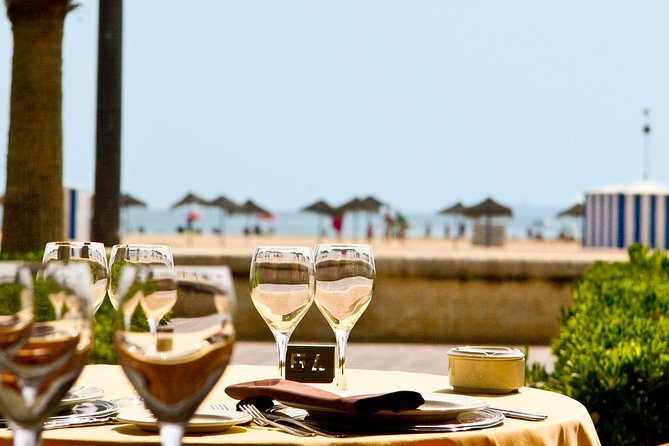 Lladro Factory Visit and Paella Lunch at the Beach - Who will enjoy this most?