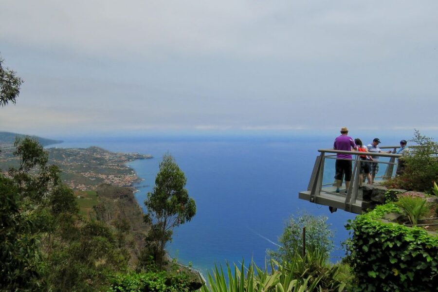 Madeira: Wine & Tapas, Cabo Girão Skywalk 4x4 Jeep Adventure - Quinta do Barbusano and the six-wine tasting