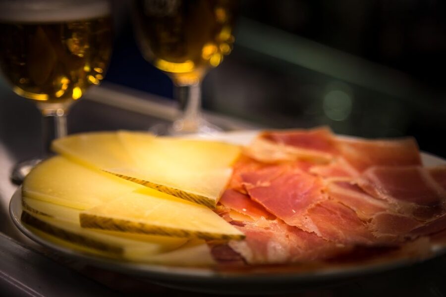 Madrid: Authentic Tapas Evening Tour with a side of History - Starting at Plaza Isabel II