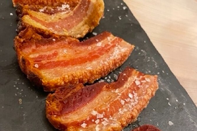 Madrid by Night Small Group Tour: Stories, Sights and Tapas Bites - Why a Madrid tapas crawl works so well at night