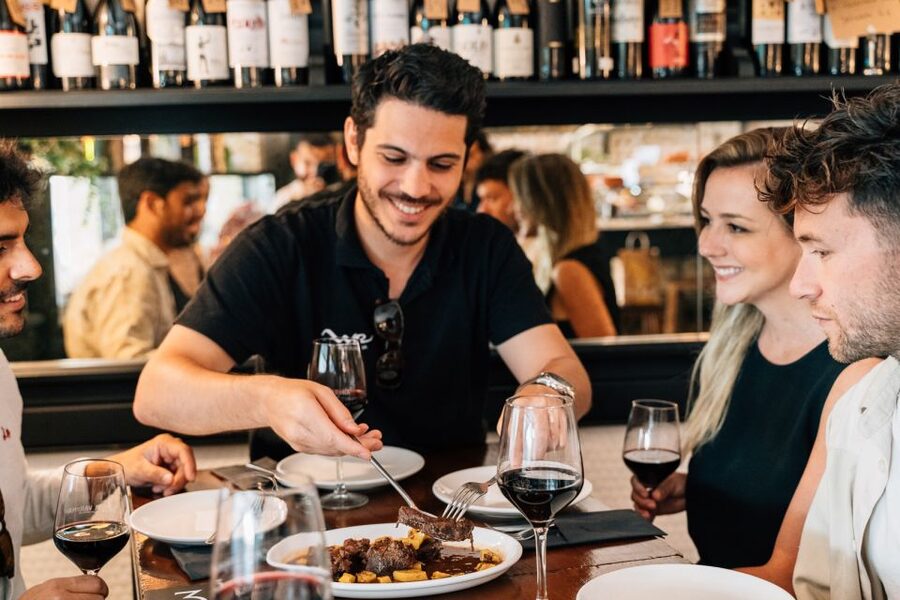 Madrid: Flamenco Show with Tapas and Wine Tour - Why this Madrid evening works so well