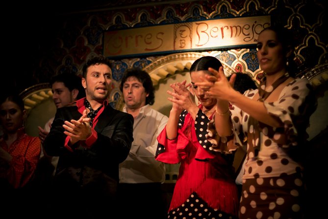 Madrid: Flamenco Show with Tapas or Drink in Tablao Las Tablas - The one-hour flamenco performance