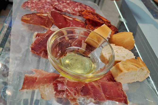 Madrid Food Tour: Tapas, Drinks and Delights with a Local - How much walking and food to expect