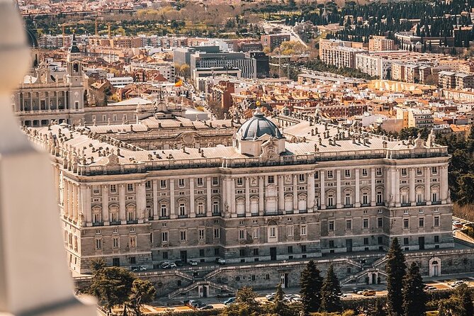 Madrid Food Tour: Tapas, Drinks and Delights with a Local - Dietary needs and family suitability