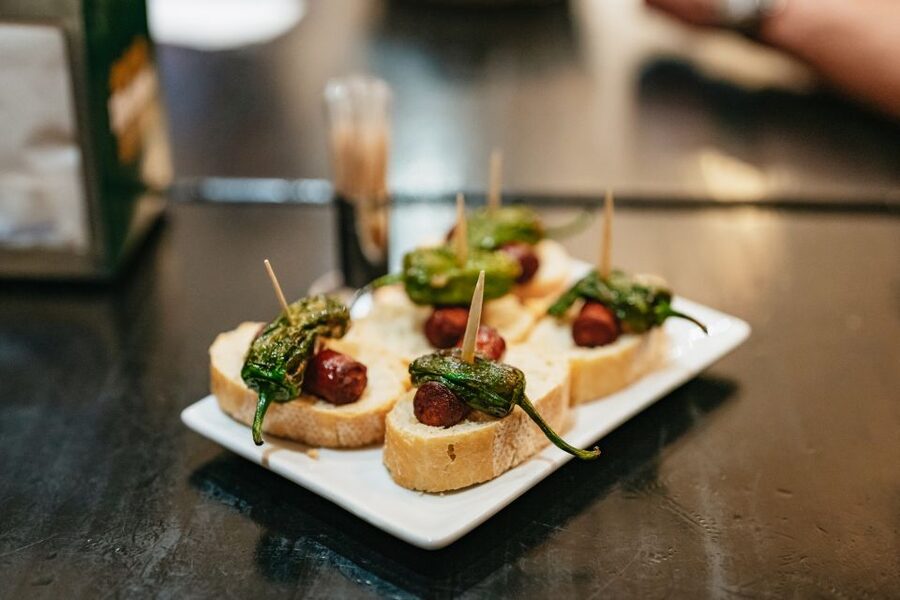 Madrid: Food & Wine Tour with 10 Tapas & 4 Drinks Included - What you eat at the four stops