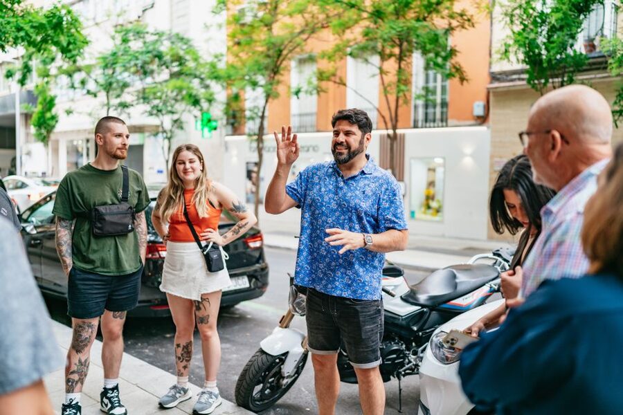 Madrid: Food & Wine Tour with 10 Tapas & 4 Drinks Included - How to plan your evening