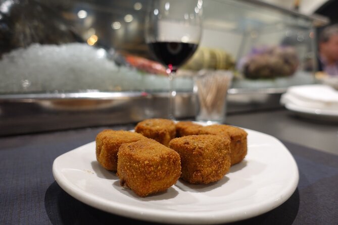 Madrid Gourmet Tapas Small Group Tour - First venue: Madrid cooking with a modern edge