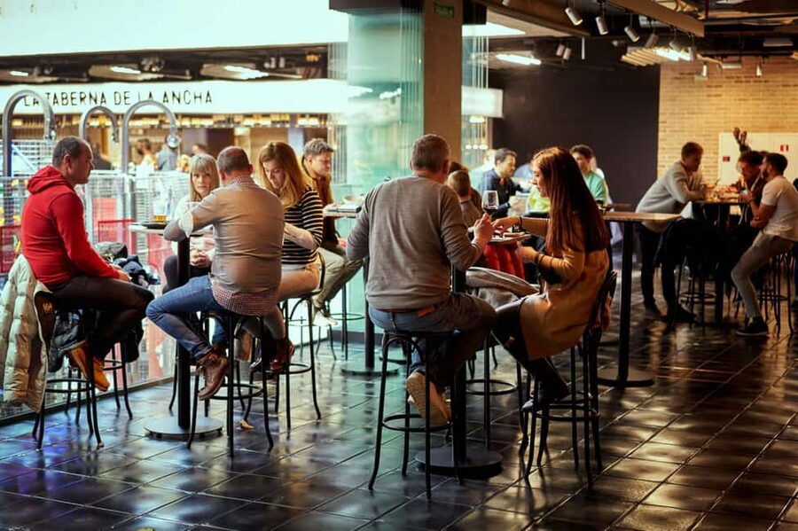Madrid Gourmet Tour: Local Markets, Tapas & Wine - The first market: start with local food culture