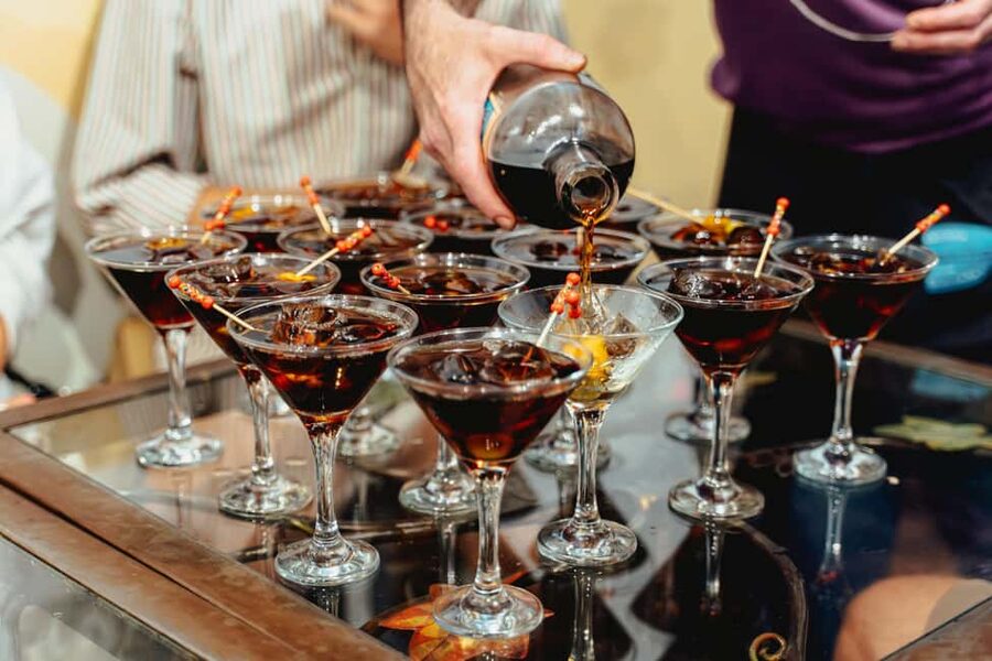 Madrid: Guided Food Tour with Tapas Tastings and Drinks - El Madrid de los Austrias and the final stops