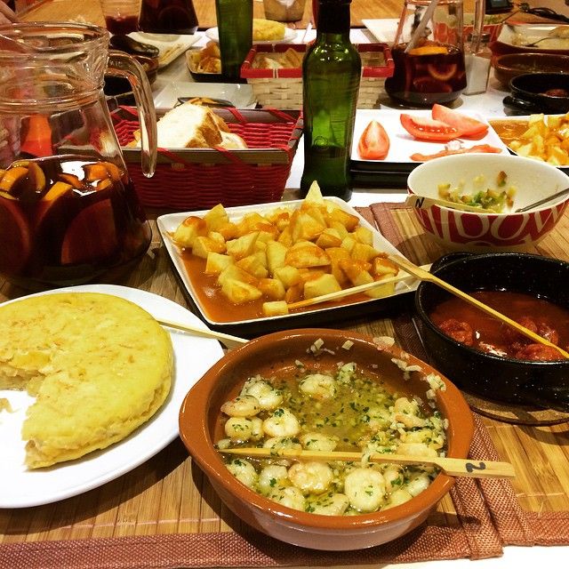 Madrid: Half-Day Spanish Cooking Class - Cooking paella, gazpacho, and sangria from scratch