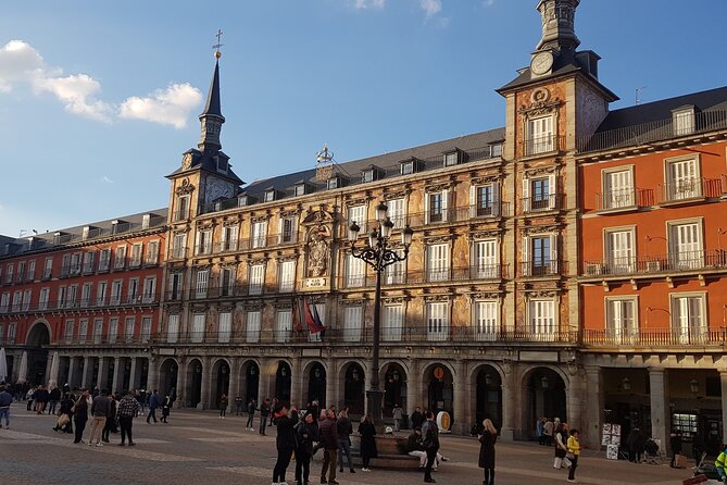 Madrid History Food Tour: Tapas & Drinks Tasting - Croquetas, empanadillas, and fried bacalao