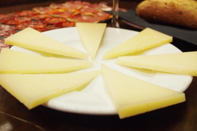 Madrid Local's Wine and Tapas Lunch Tour with a side of History - What the history adds to the food