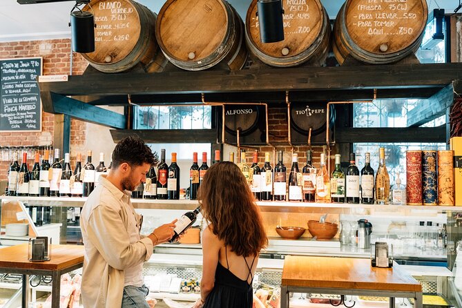 Madrid Local Tapas, Wine Bars & Flamenco Show - Plaza Mayor and the Literary Quarter