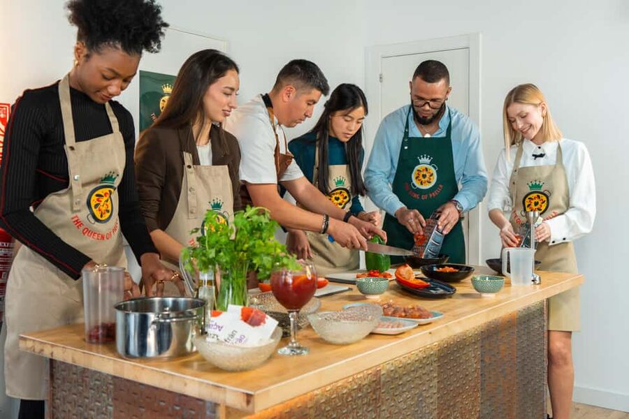 Madrid: Paella & Sangria Classes – Seafood, Chicken or Vegan - Practical details before you reserve