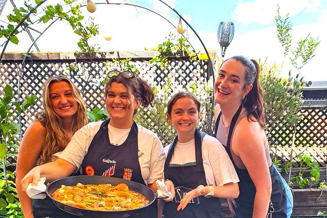 Madrid: Paella & Sangria Classes- Seafood, Chicken & Vegan option - Tapas before the main dish