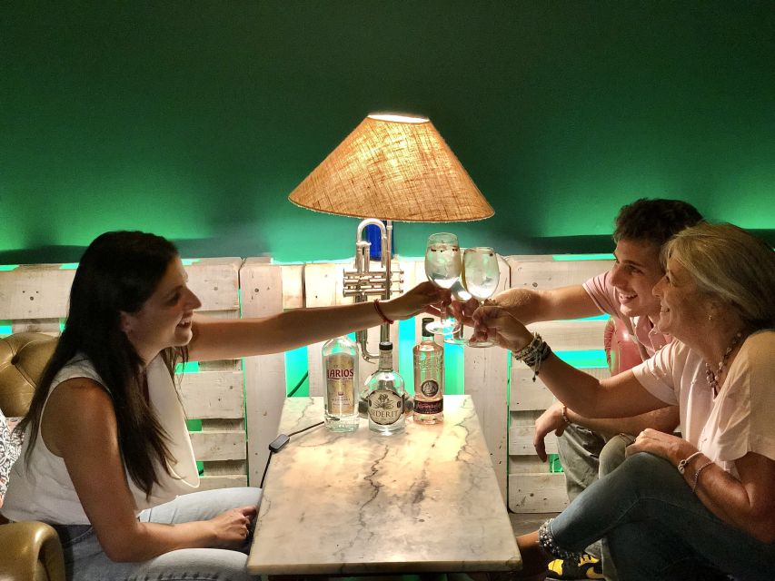 Madrid: San Miguel view Gin and Tonic Workshop with Tapas - How the gin and tonic lesson works