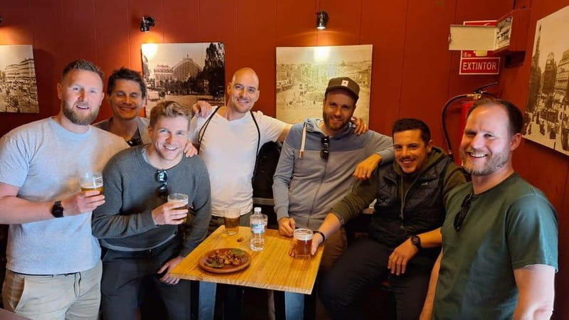 Madrid: Small Group Tour with Tapas & Drinks - Calle del Codo and Plaza de la Villa
