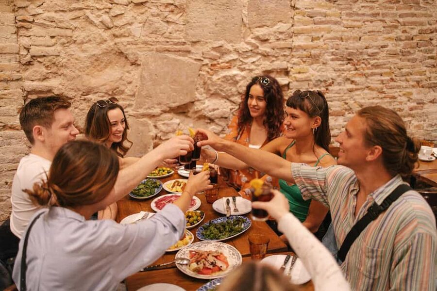 Madrid: Tapas Dinner Party Food Tour with Guide - What this Madrid tapas tour is really like