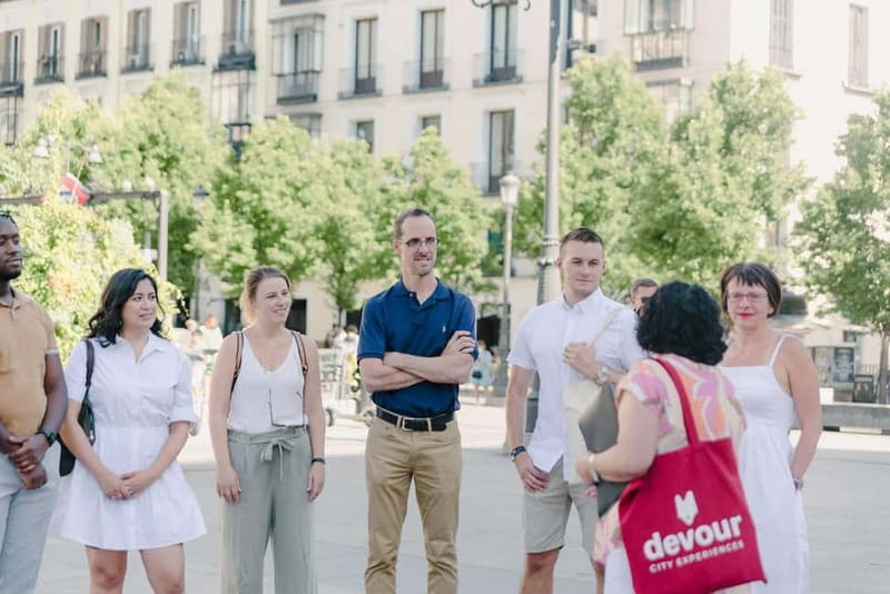 Madrid: Tapas Tour & Authentic Flamenco Experience - What the $112 price includes