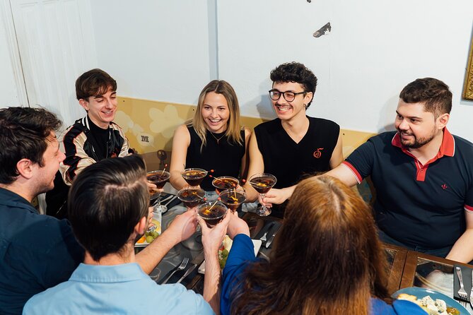 Madrid: Tapas Walking Tour with Food and Drinks Included - Meeting in La Latina at Plaza de los Carros