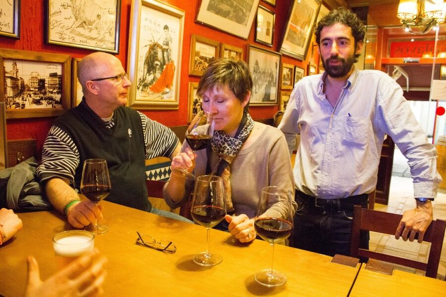 Madrid: Tapas & Wine Tasting Tour with Local Guide - A Local Start at Santa Ana Square