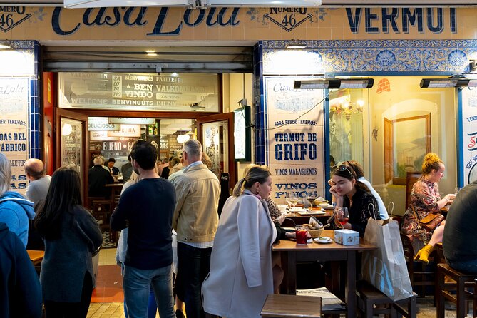 Malaga Food Tour: Tapas, Drinks and Delights with a Local - Crowds, timing, and the occasional change of plan