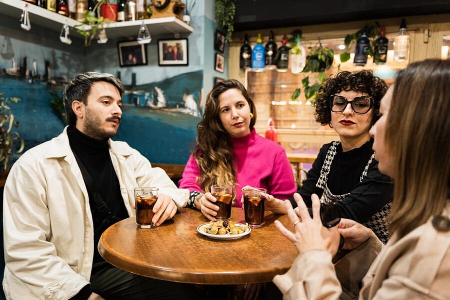 Malaga: Food Tour with Local Guide, Tapas, and Drinks - Starting near Atarazanas Market