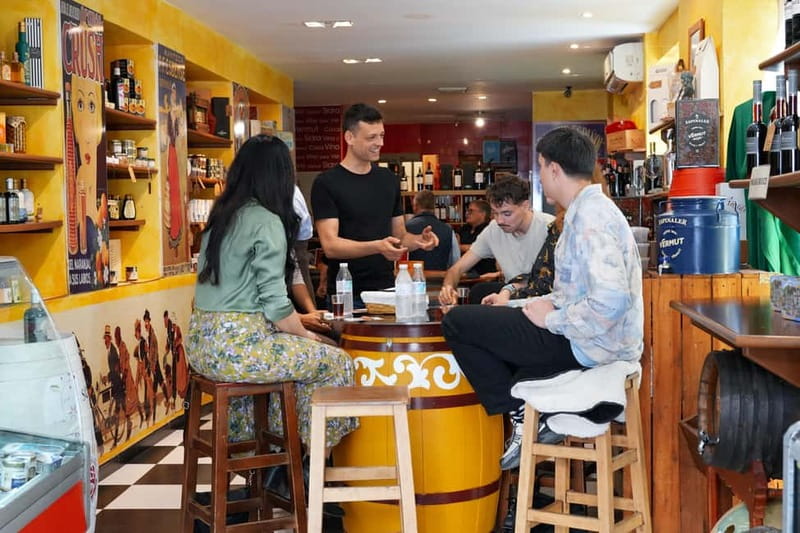 Málaga: Morning Market & Tapas Tour - A 30-minute coffee stop with room to ask questions
