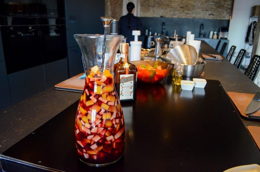 Málaga: Paella and Sangria Cooking Class with Market Visit - Key points to know before booking