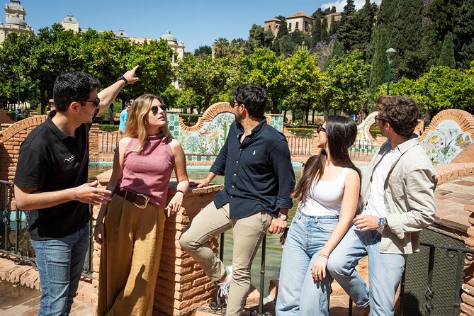 Malaga Private Gastronomic Tour: Tapas, Wine & Rooftops - Why this private Malaga food tour works