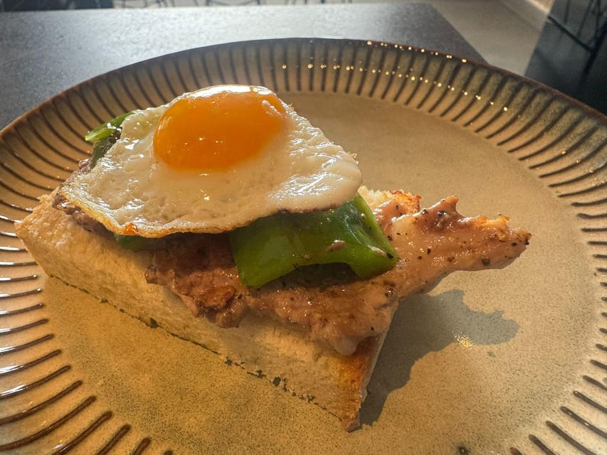Malaga: The Ultimate Tapas Workshop with Market Visit - Why this Málaga cooking class works so well