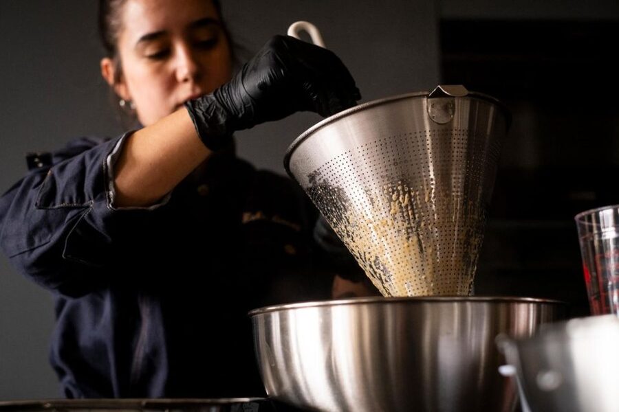 Malaga: The Ultimate Tapas Workshop with Market Visit - Dietary needs and practical limitations