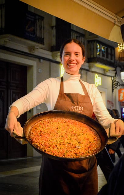 Málaga: Wine & Tapas Tour - Food allergies and vegetarian needs