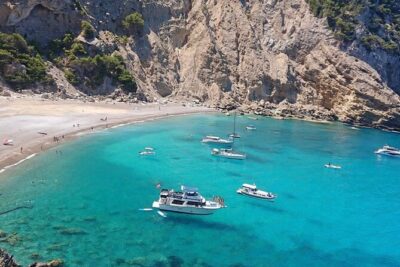 Mallorca Beach & Caves 4hr Boat Trip Drinks, Tapas, SUP & Snorkel