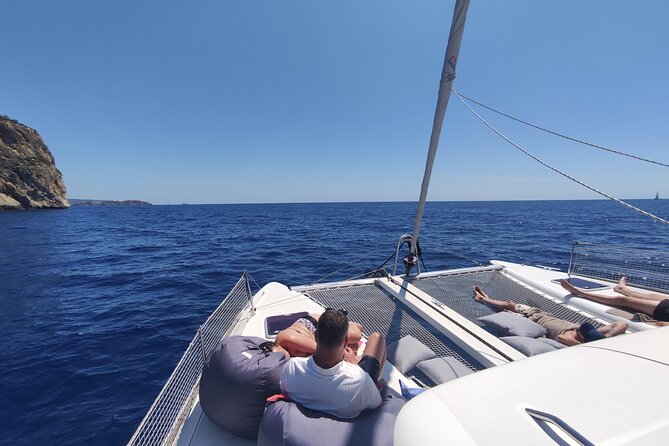 Mallorca Catamaran Tour with Tapas - small group - - Why the small group changes the feel