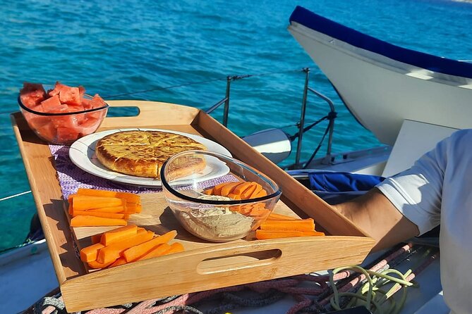 Mallorca Sailing Adventure with Snorkeling, Snacks & Drinks - Why the small group matters