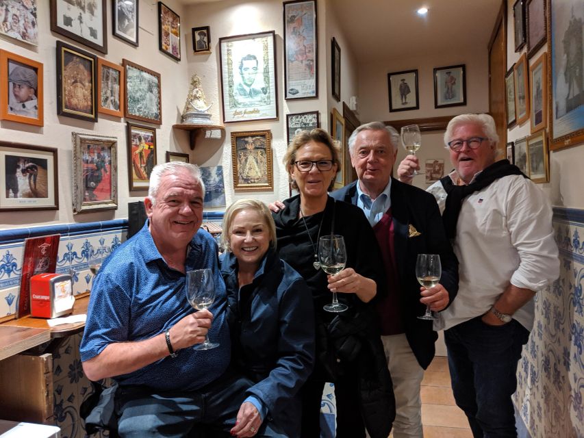 Marbella: Hidden Taverns, Tapas & Wine in the Old Town - Second Walk: History Between Plates