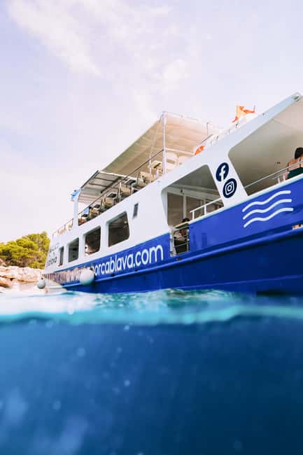 Menorca: Coves and Beaches Boat Trip w/ optional Paella - Should you book it?