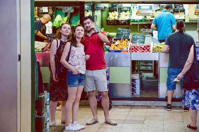 Midday market and tapas tour of Zaragoza - Local History Served Alongside the Food