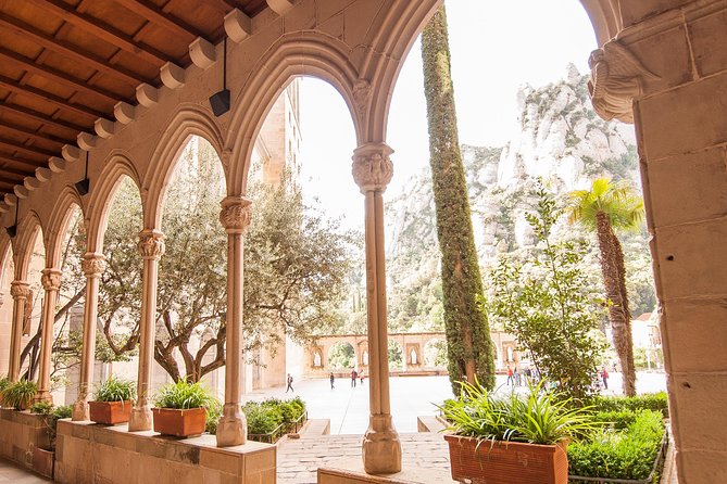 Montserrat with Black Madonna & Medieval Winery with Tapas/Lunch - Why Montserrat is worth the full day from Barcelona