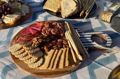Olhão: Private Boat Tour, at Sunset with Oysters/Tapas and Drinks