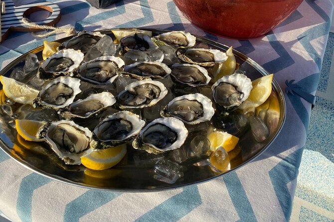 Olhão: Private Boat Tour, at Sunset with Oysters/Tapas and Drinks - Oyster tasting with wine and Portuguese tapas