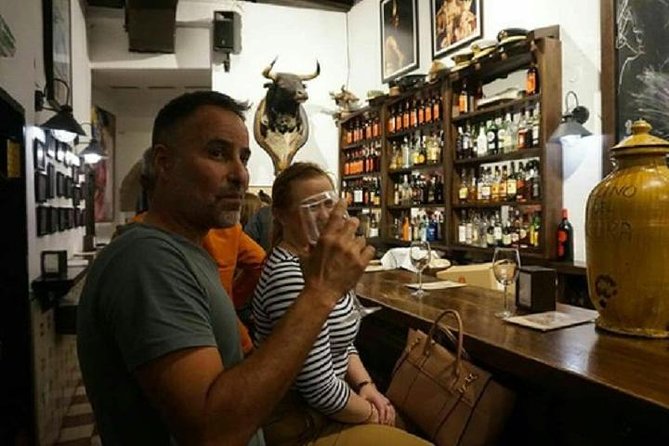 Original Marbella Tapas Adventure - Guides make the difference