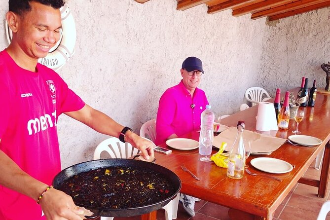 Paella Class, Winery & Bike Ride - Free Hotel Pickup from Sitges - Cooking your own paella in Vilafranca del Penedès